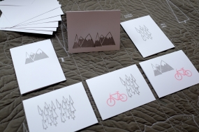White gift cards, Mountains, Trees & Bikes